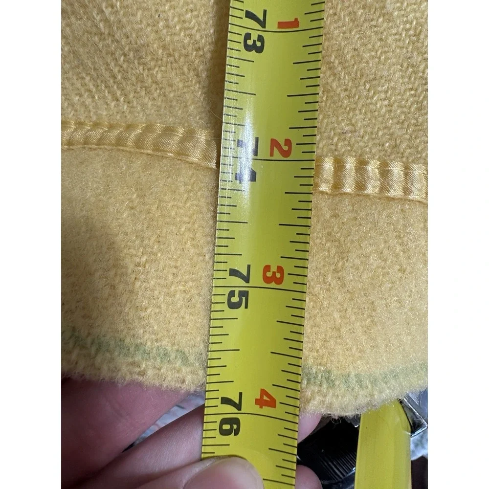 Vintage 70s Kenwood Twin/Full 100% Pure Virgin Wool Gold Blanket Made In Canada